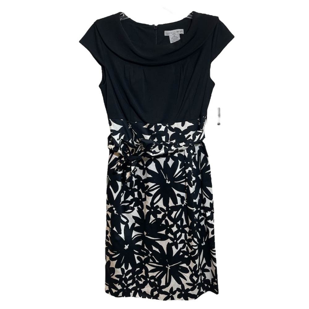 NWT Madison Leigh Black Floral Short Sleeve Cocktail Dress Size 8P